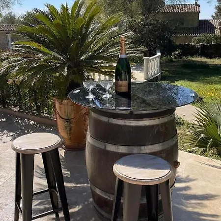 Guest house Le Mazet En Ete - Maison En Garrigue Nimoise *