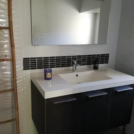 Le Mazet En Ete - Maison En Garrigue Nimoise