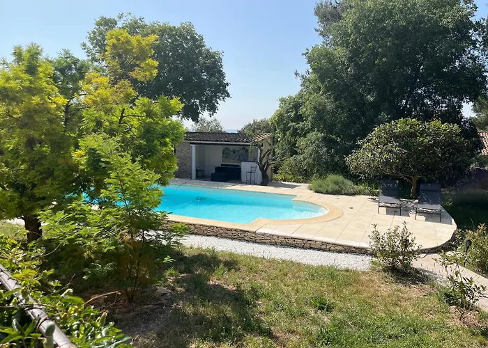 Le Mazet En Ete En Garrigue Nimoise Et Parking Гостевой дом Ним